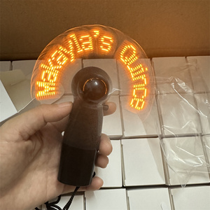 Mini ventilador con mango LED con pantalla de mensaje y logotipo personalizado - Product Image 1