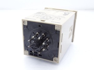 Nuovo e originale Plc H3CA8 AC100110120 <span class=keywords><strong>TIMER</strong></span> utilizzato 1229170937 PLC Controller di programmazione