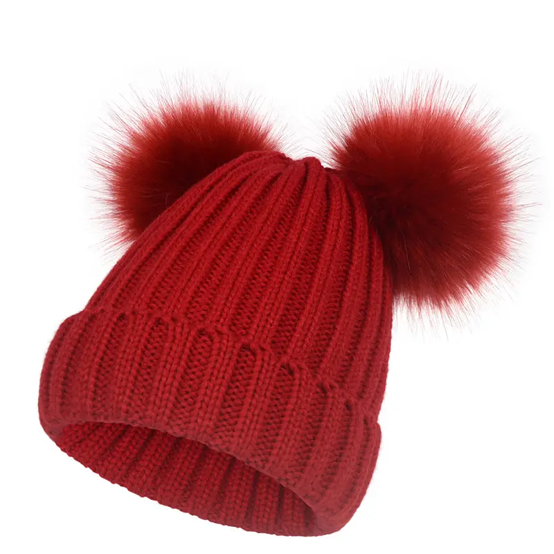 Atacado Novo Estilo Pai-filho Removível Faux Fur Bola Malha Hat Beanie Inverno Malha Crochet Pompom Cap Para Mulher E Criança