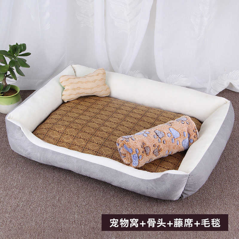 Couverture gris-beige-tapis rafraîchissant-os jouet