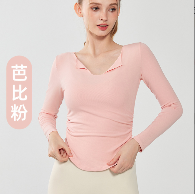 ตุ๊กตาบาร์บี้สีชมพู