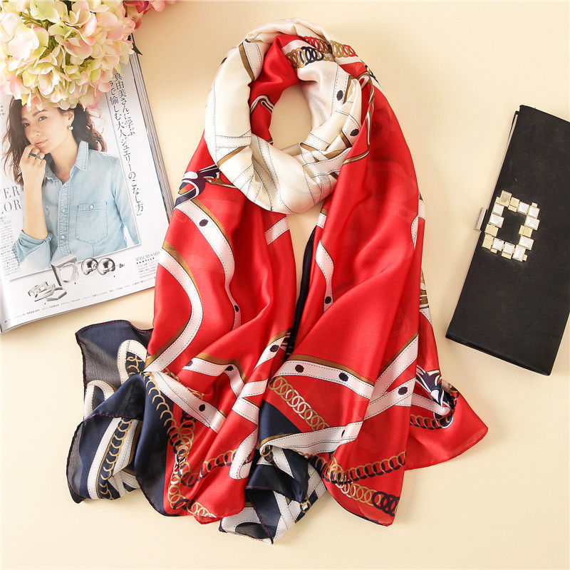 Guanguan same style black and red