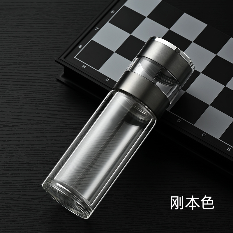 couleur naturelle acier