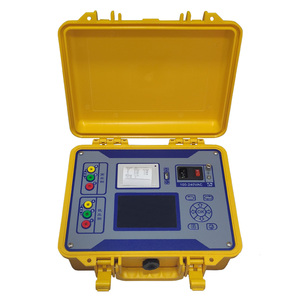 Probador de relación de giro de transformador trifásico Medidor de prueba de grupo de relación TTR Prueba de transformador tipo Z PT CT en Inglés/Español/ruso - Product Image 1