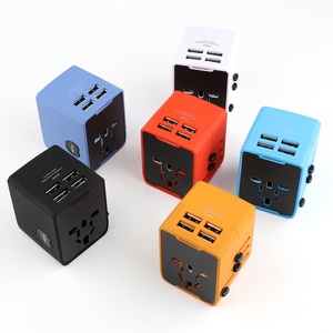 Nuevo cargador USB multifunción Convertidor de enchufe y enchufe de conversión PD universal para adaptador de viaje Tipo-C Voltaje de salida de 5V - Product Image 2