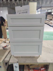 キッチン壁キャビネットの組み立て準備完了 - Product Image 3