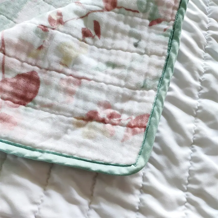 Venta caliente fácil lavado edredón para adulto y bebé de muselina de algodón acolchado de algodón manta de verano