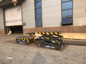 Plataforma de tijera eléctrica ISO 9001 Nueva carga de 0,5-5T y altura de elevación de 2-6M Capacidad de carga de 300kg Descuento a granel disponible