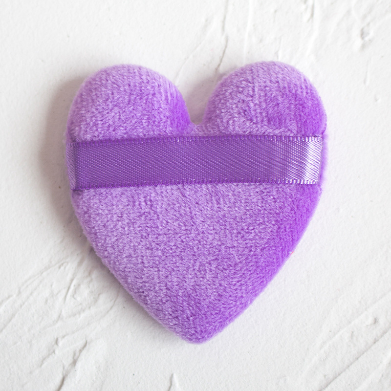 Coeur violet foncé