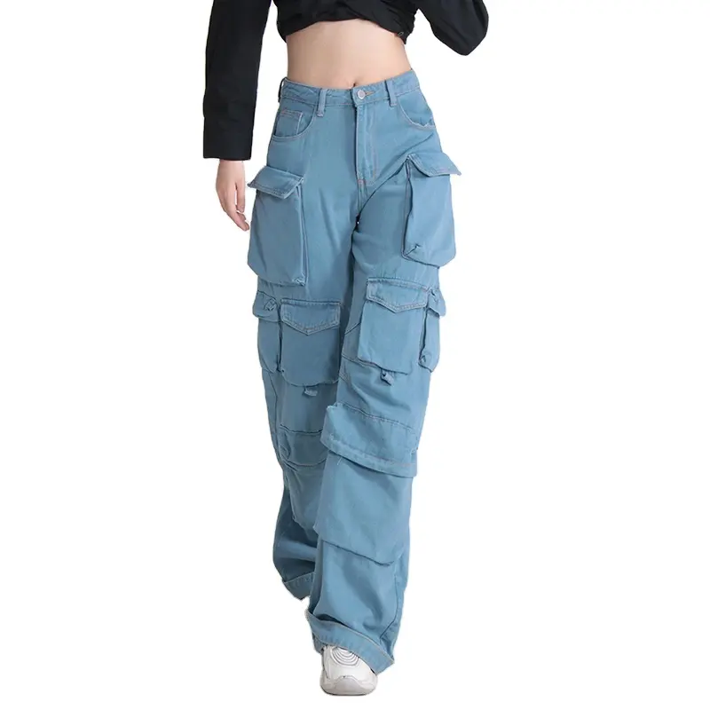TWOTWINSTYLE Vente en gros Pantalon en denim à poches patchwork Jeans cargo à boutons épissés à taille haute pour femmes