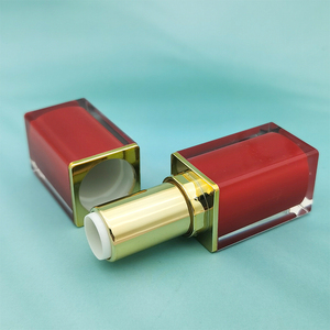 3.5g להתאים אישית יוקרה <span class=keywords><strong>oem</strong></span> סיטוני מים צינור שפתון צינור באיכות גבוהה צורה מרובעת קוסמטיים צינור