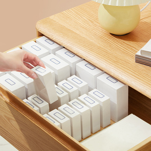 新款家用加厚塑料透明储物盒简单翻盖设计，方便收纳 - Product Image 3