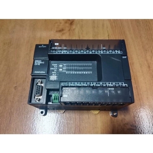 Om Ron PLC CP1E-N30S1DR-A per funzioni di programmazione di controllo industriale - Product Image 1