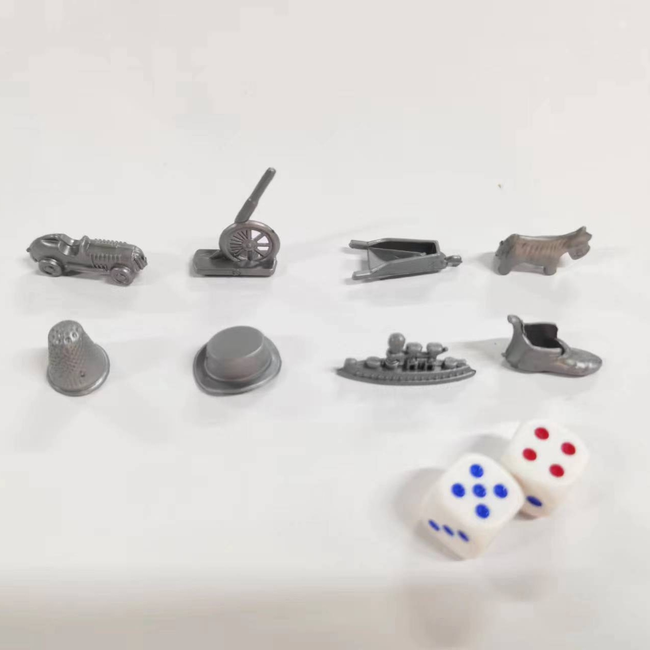 Actores de Monopoly plateados