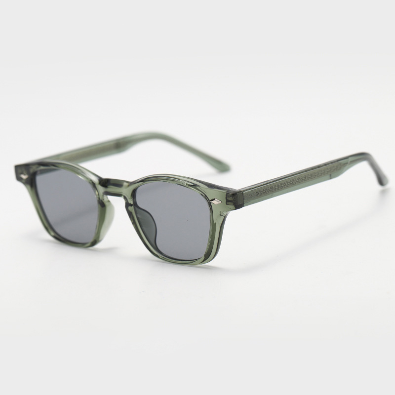 Gris-vert transparent