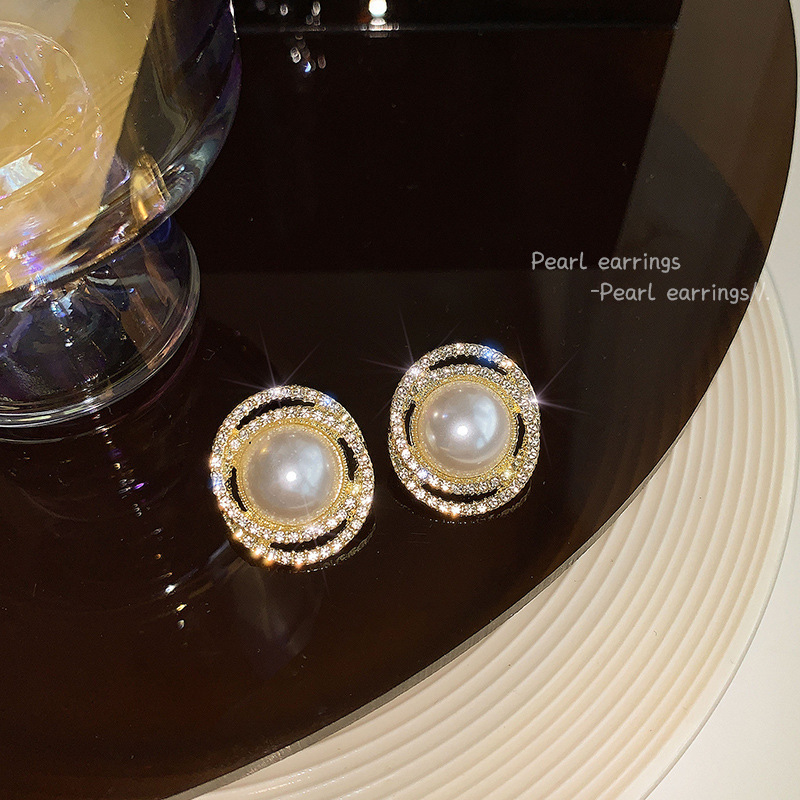 5-Gold Pearl Diamond Ear Clips