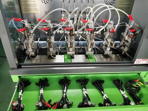 CR726 Could <strong>test</strong> <strong>4</strong> or 6 Pcs Common Rail Injectors at the Same Time Is Similar with DCI700 NTI700 XNI700 Machine - Product Image 4