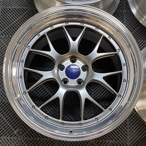 Bku Lmr кованый 2 шт. 5x120 колеса 18 19 20 дюймов пользовательский золотой центральный обод автомобиля для BMW M3 F30 F80 F82 G30 G31 G05 M5 F90 - Product Image 2
