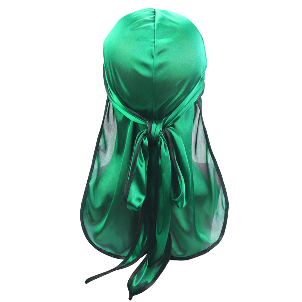 Borde negro verde