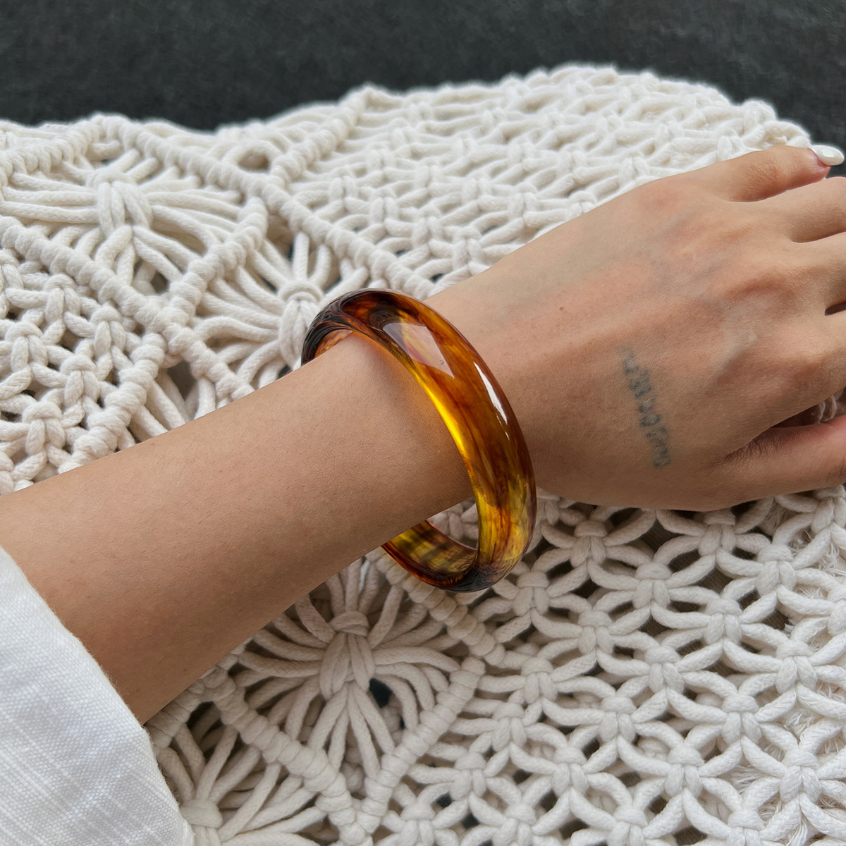 Ambre-2929