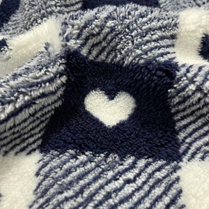 Hai mặt 310gsm 100% polyester tình yêu kẻ sọc kiểm tra mô hình dệt kim in Sherpa lông cừu vải Shu nhung cho quần áo - Product Image 4