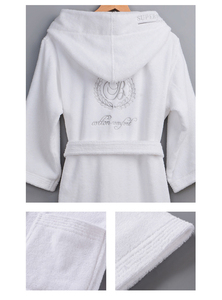 Embroidery Logo 5 Star Luxury Hotel Cotton Terry Hooded Bathrobe <strong>Cusum</strong> Logo Fluffy Robe Peingoir De Bain Spa Grande Taille