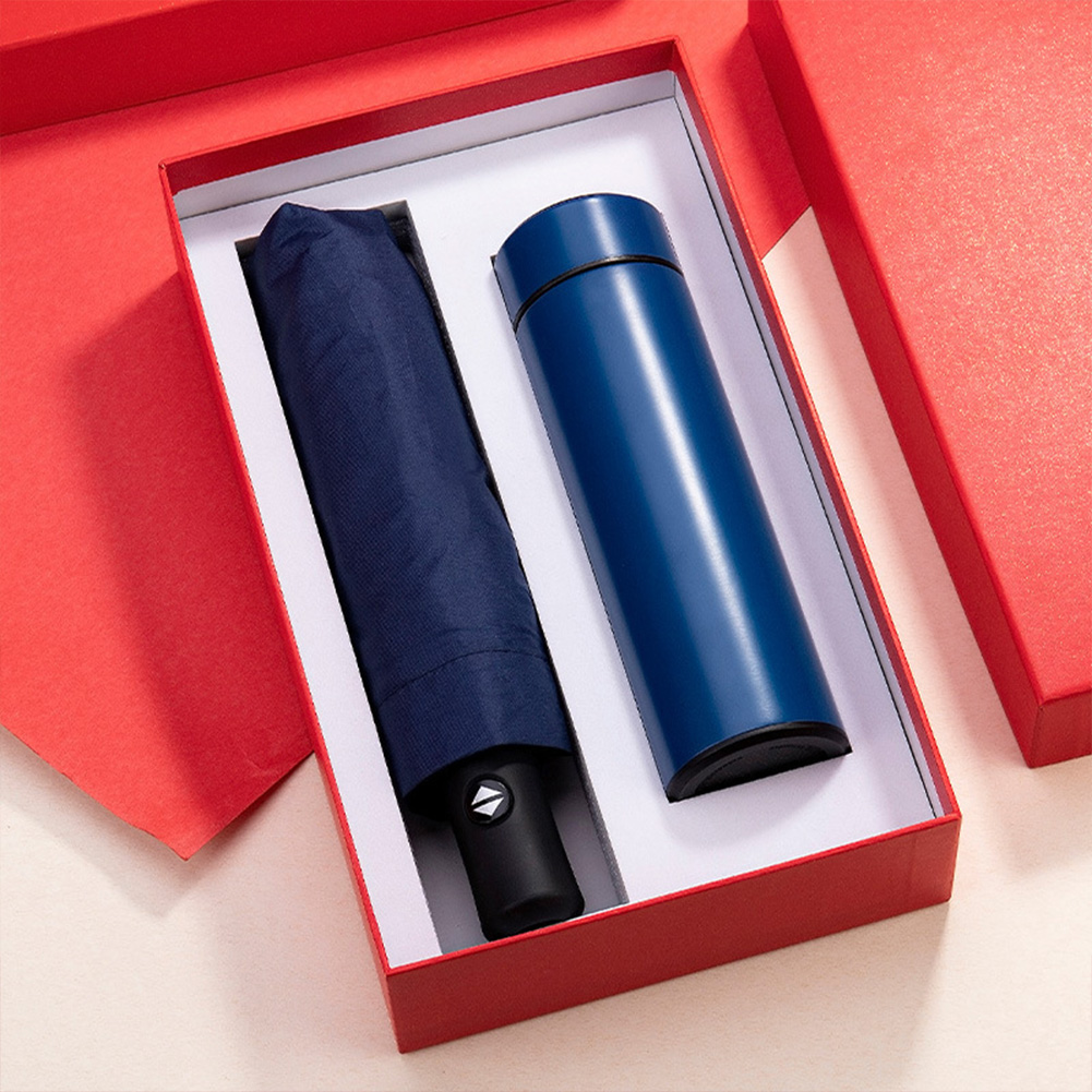 Conjunto azul de 2 piezas.