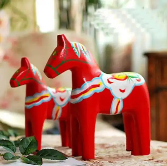 Artisanat en bois décoration animale suède nordique cheval en bois peint cheval rouge