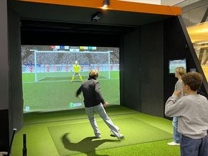 AR Bóng Đá Trò Chơi Máy Chiếu Trò Chơi Mô Phỏng Hệ Thống Tương Tác Thiết Bị Thiết Lập Kỹ Thuật Số Bóng Đá Trong Nhà Cho Trong Nhà Và Ngoài Trời Kim Loại Yh - Product Image 5