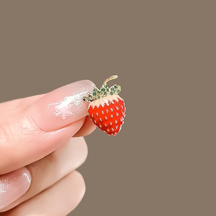 Strawberry brooch