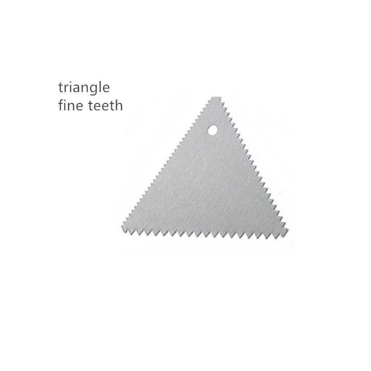 Fine Dents Triangle