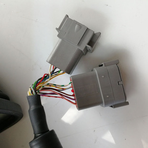 Du Lịch Đòn Bẩy Điều Khiển Xử Lý Phím Điều Khiển Với Dây Nịt 05561731 05561732 87611389 Cho Bomag Máy Nén BW177DH-14 BW219DH-4 - Product Image 2
