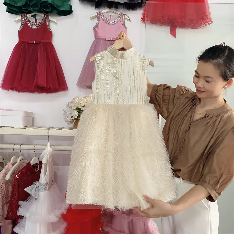 2024 nuevo vestido para niños niñas nicho ligero de lujo de gama alta flor niña champán vestido de princesa caro