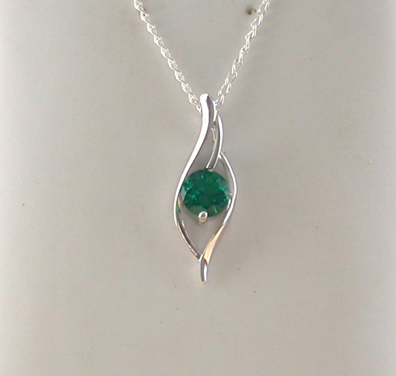 Emerald style 09