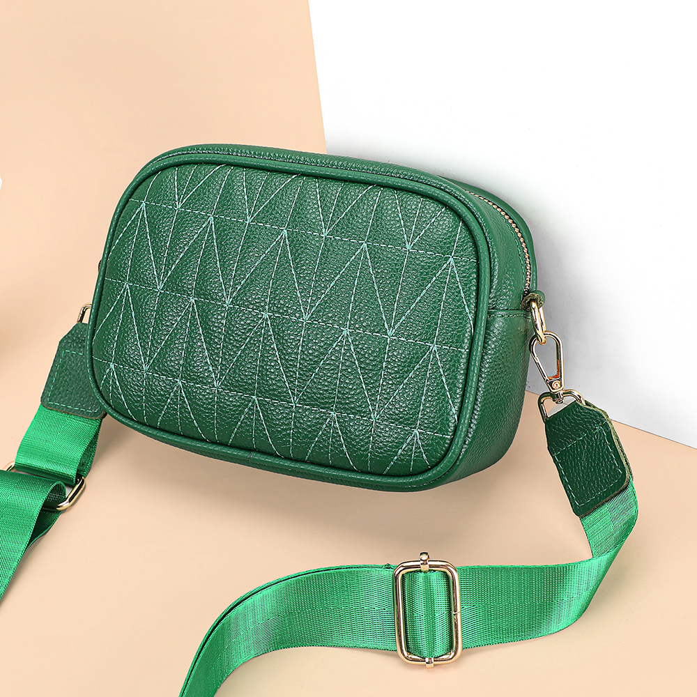 7769-vert