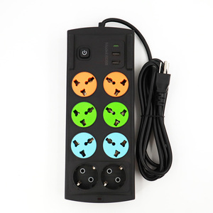Nuevo estilo Universal y estándar de la UE Toma de corriente de 8 salidas con USB y Tipo C para el hogar o la oficina