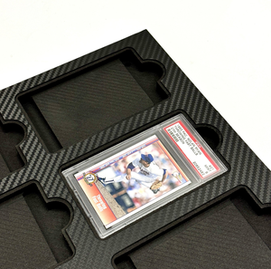 Tùy chỉnh sợi carbon phân loại thẻ thể thao hiển thị trường hợp PSA bóng đá tường hiển thị bảo vệ EVA bọt thẻ thể thao bao bì hộp - Product Image 4