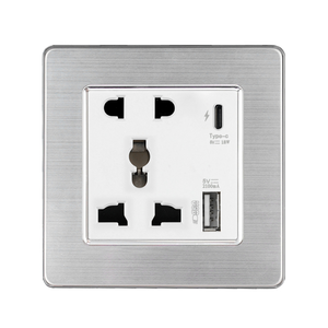 带C型接口的墙壁插座USB充电18W 4A 13A通用电源插座-带USB的C型5针电源插座 - Product Image 4