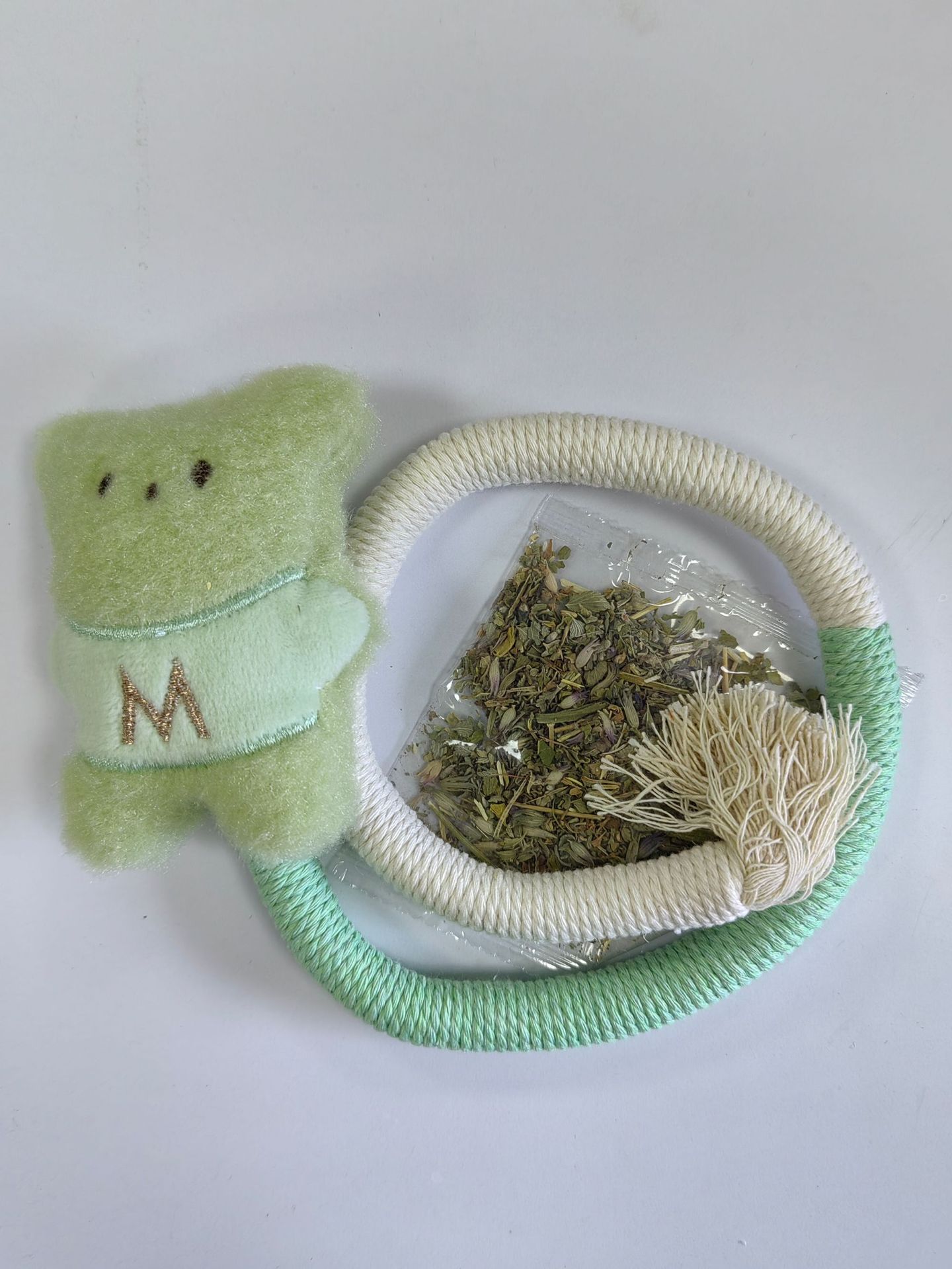 Bite rope teddy bear (green)