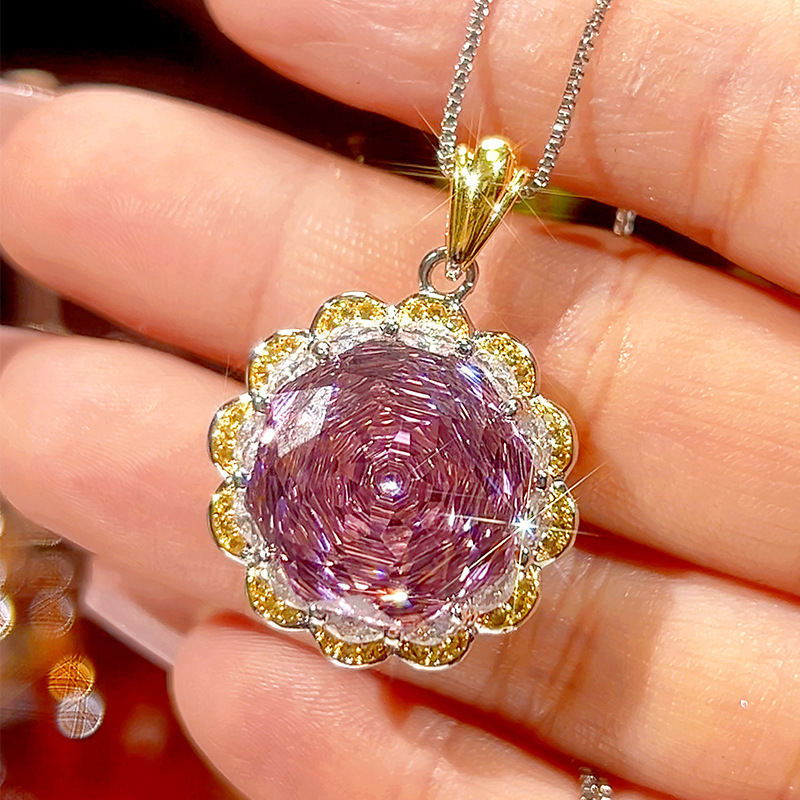 Pendentif rose séchée avec chaîne Chopin