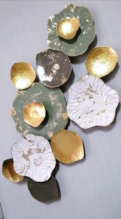 หลาย