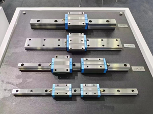 Riel de guía lineal de rodillos, piezas de enrutador CNC para sistema CNC, longitud personalizada, Riel de bloques de guía de movimiento lineal XYZ