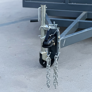 Shipped in 7 Days Stock Utility Farm Trailer Grey 2 Axle 2500 kg Load Electric Brake Steel Trailer for Tractor with <strong>Mesh</strong> <strong>Ramp</strong> - Product Image 6