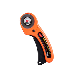Yüksek kaliteli 45MM Patchwork ocak kesme tekerleği kesici manuel yuvarlak kesme aletleri giyim kesme makinası - Product Image 1