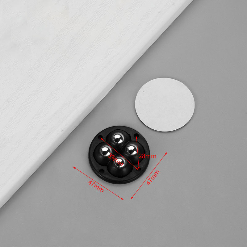 4 Black steel balls