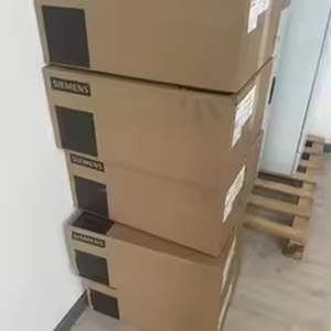 Venta popular SIENEMS 6ES7135-6FB00-0BA1 ET200SP 2AO U Módulo de entrada analógica estándar PLC Adecuado para unidades base de tipo A0/A1