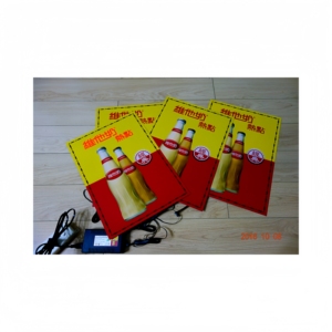 El โปสเตอร์โฆษณาสำหรับแบรนด์เครื่องดื่มชานมที่มีความบางพิเศษแบบไดนามิกและเงางามสามารถปรับแต่งโลโก้/ขนาด/รูปร่างได้ - Product Image 5