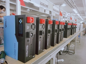 Vmaxpower 5000w 48v混合太阳能逆变器5kw，带MPPT，用于家庭太阳能系统 - Product Image 6