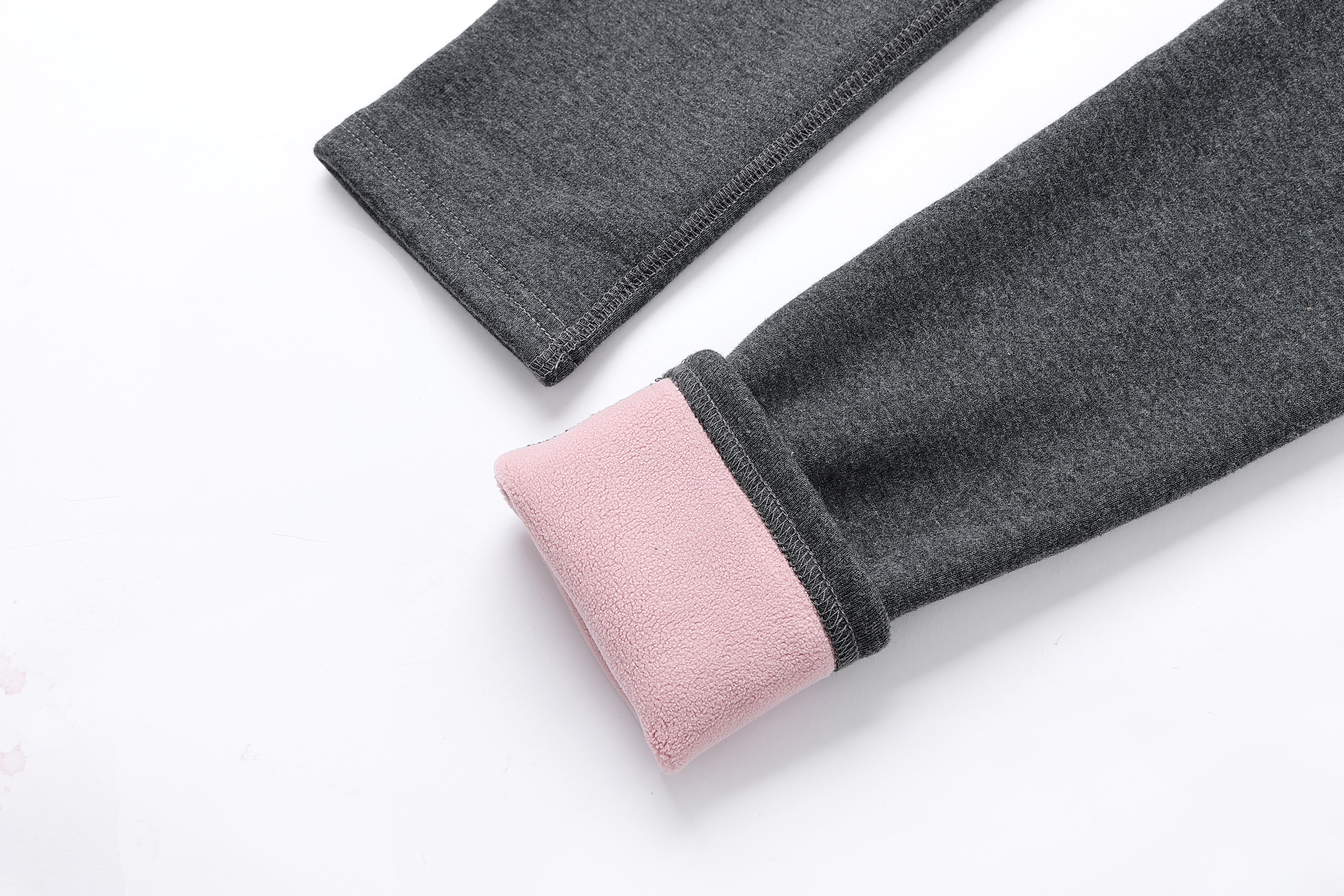 Light grey and velvet winter style