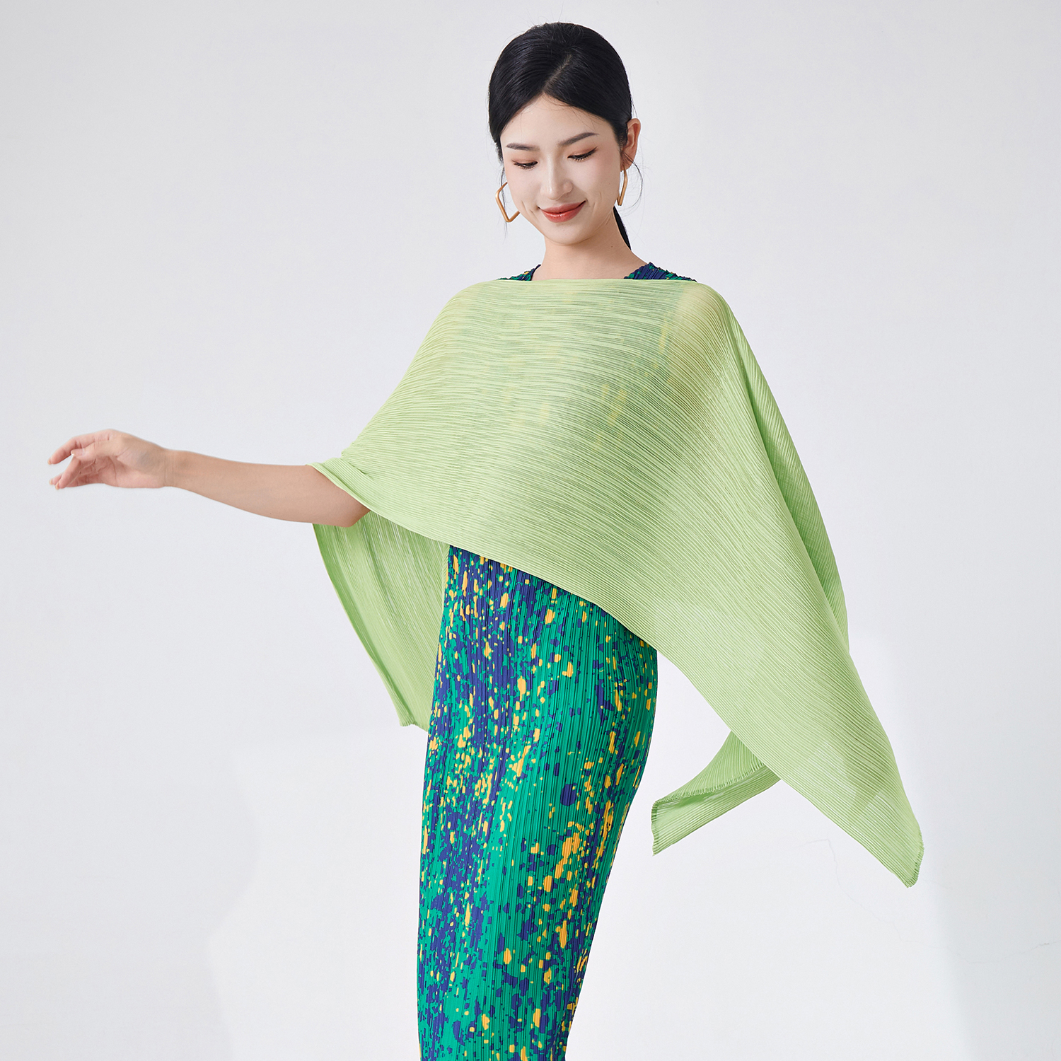 สีเขียว